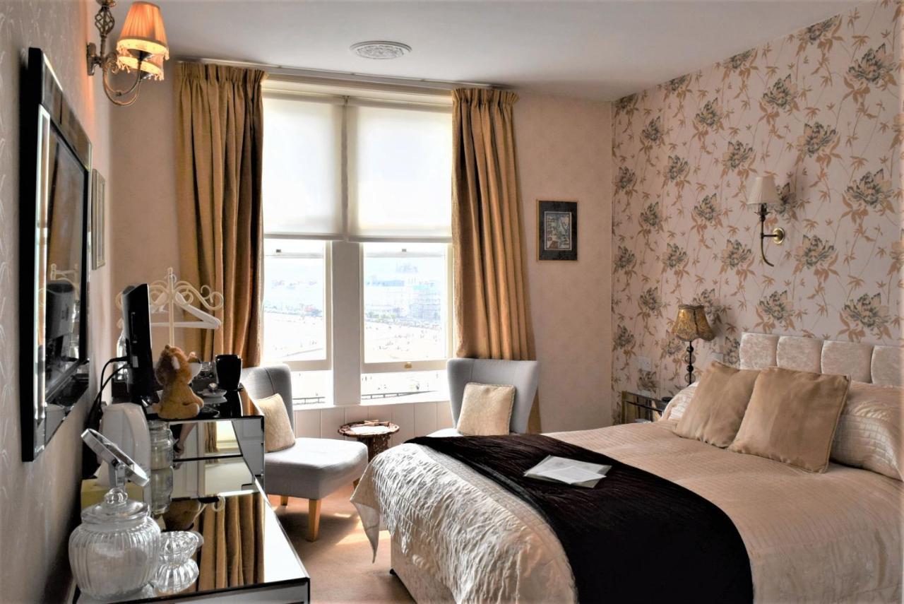 The View Guest House (Adults Only) Llandudno Kültér fotó